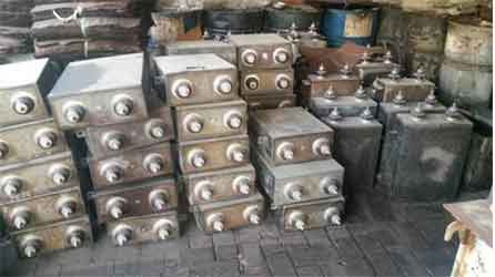 電力電容器爆炸的影響