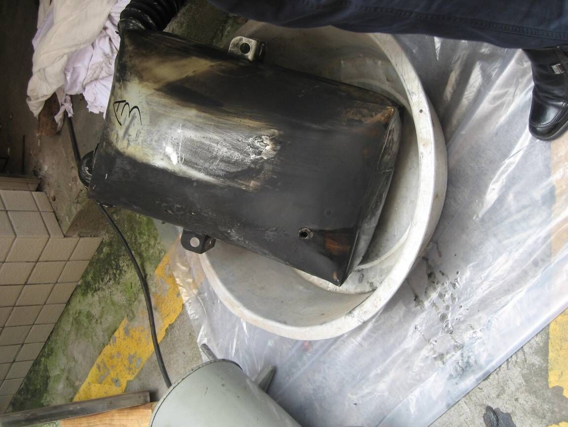 電容器鼓包漏油