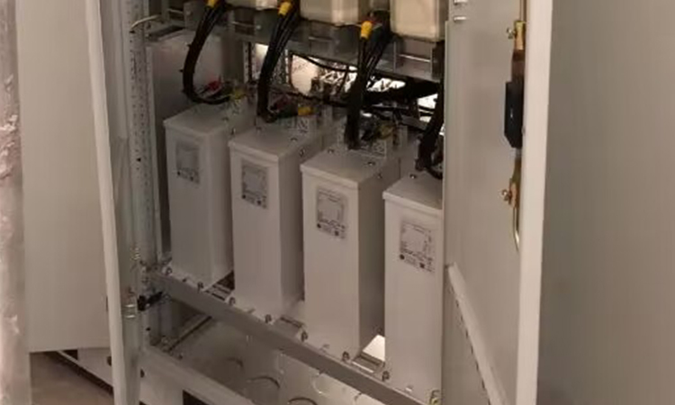 冶金工業(yè)用戶電網(wǎng)中抗諧波型電容器的應(yīng)用