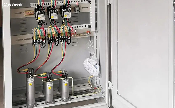 無(wú)功補(bǔ)償控制器