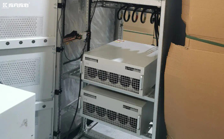 靜止無功補償器