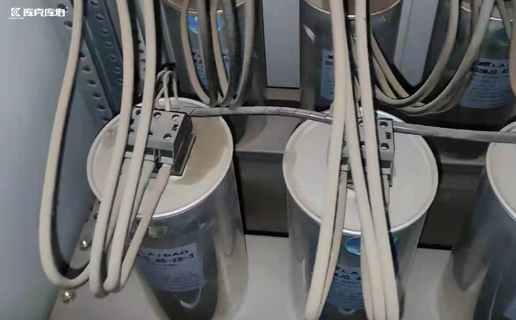 圓柱形低壓電力電容器